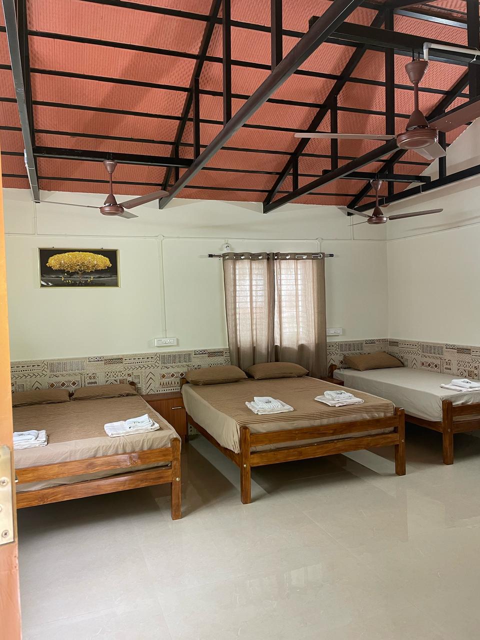 farm house in Valparai